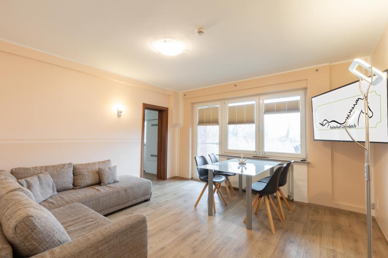 Ferienwohnung Reiterhof Gründeich Holtgast Exterior foto